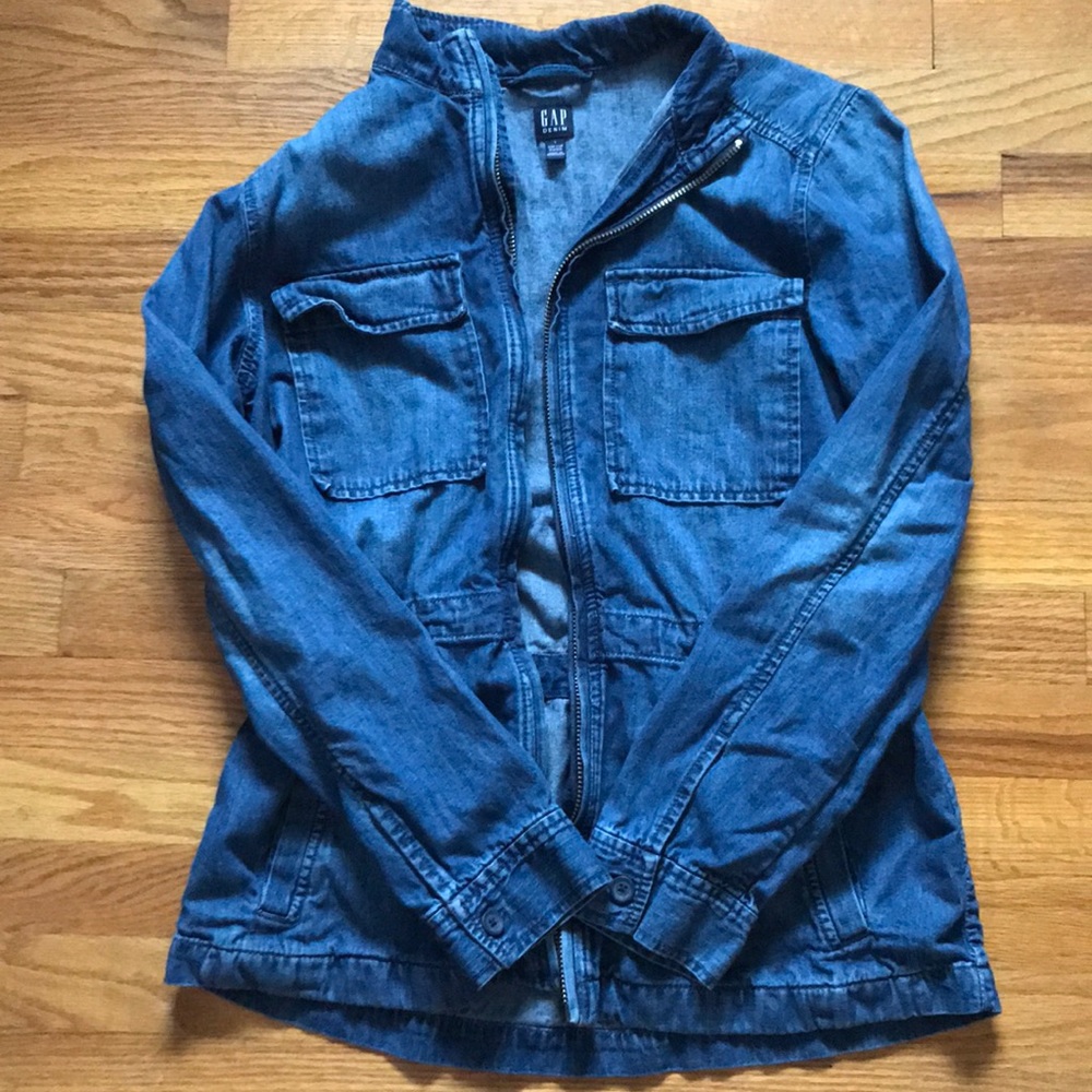Gap jacket